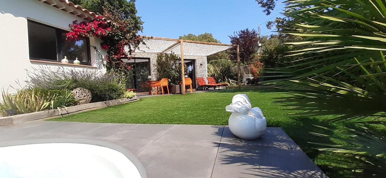 Le Clos Des Barelles Six-Fours-les-Plages Buitenkant foto