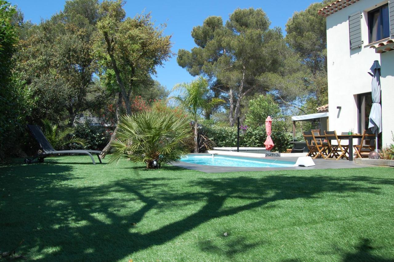 Le Clos Des Barelles Six-Fours-les-Plages Buitenkant foto